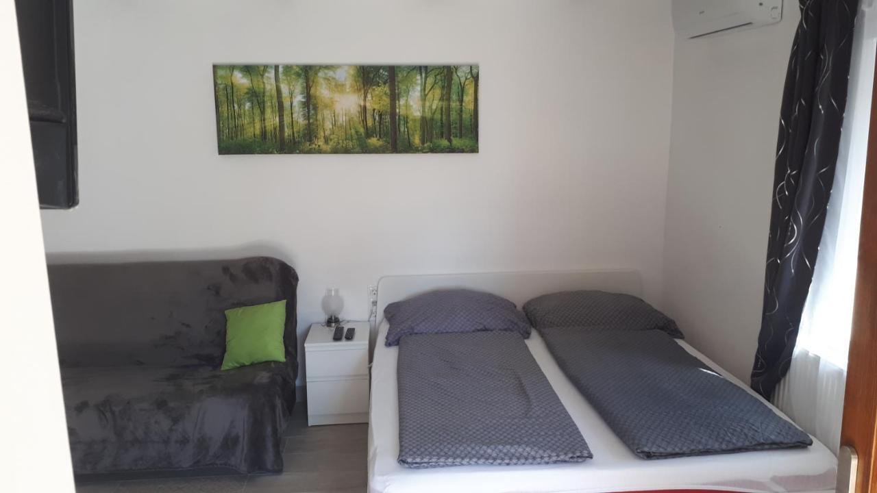 Hajdúszoboszló Eden Apartman מראה חיצוני תמונה