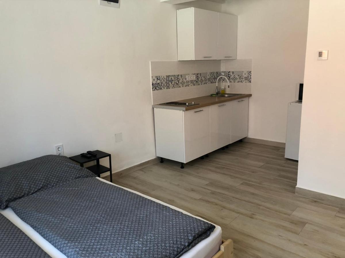 Hajdúszoboszló Eden Apartman מראה חיצוני תמונה