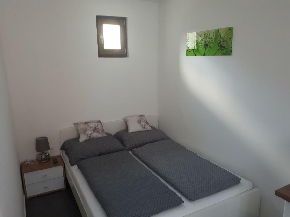 Hajdúszoboszló Eden Apartman מראה חיצוני תמונה